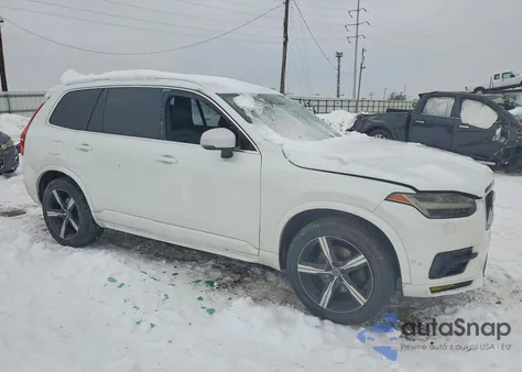 2016 Volvo Xc90 T5 z USA, uszkodzony, nr VIN YV4102XM3G1062471
